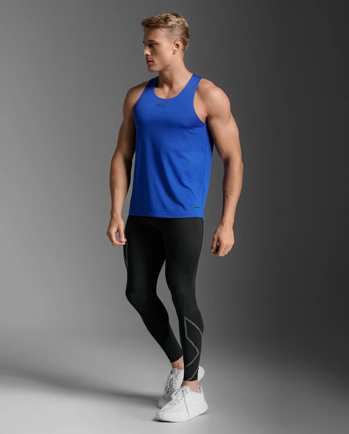 2XU Light Speed Tech Singlet - mens - Singlet - Trek, Trail & Fish NZ