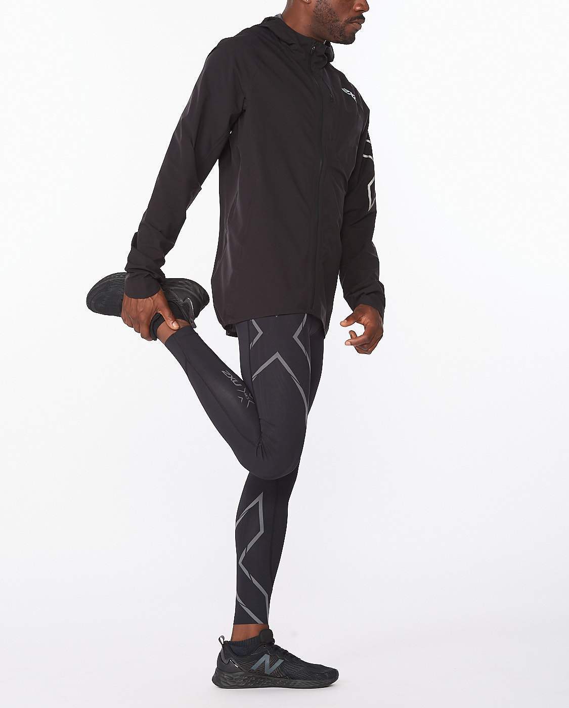 2XU Light Speed Waterproof Jacket - mens - Trek, Trail & Fish NZ
