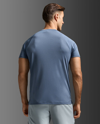 2XU Aero Mesh Tee - mens - Clothing - Tops - T-shirt - Trek, Trail & Fish NZ