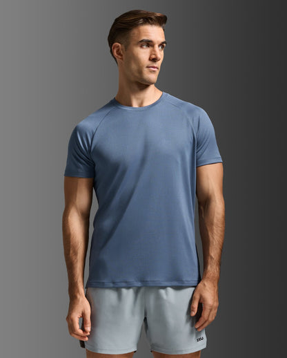 2XU Aero Mesh Tee - mens - Clothing - Tops - T-shirt - Trek, Trail & Fish NZ