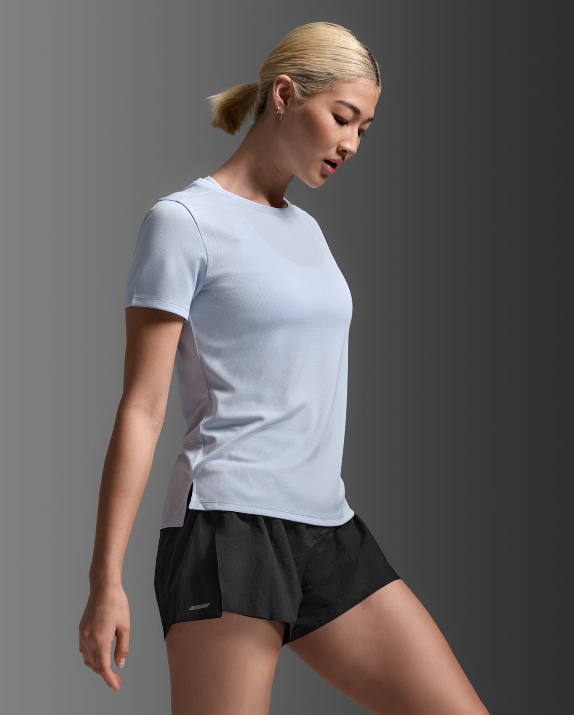 2XU Aero Mesh Tee - womens - Clothing - Tops - T-shirt - Trek, Trail & Fish NZ