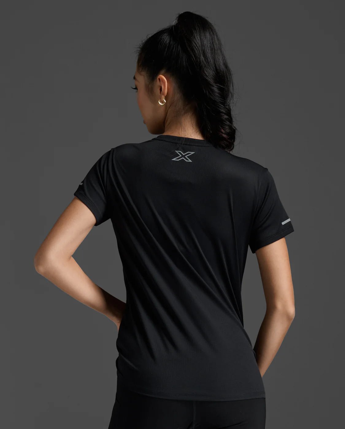 2XU Aero Tee - womens - T-shirt - Trek, Trail & Fish NZ