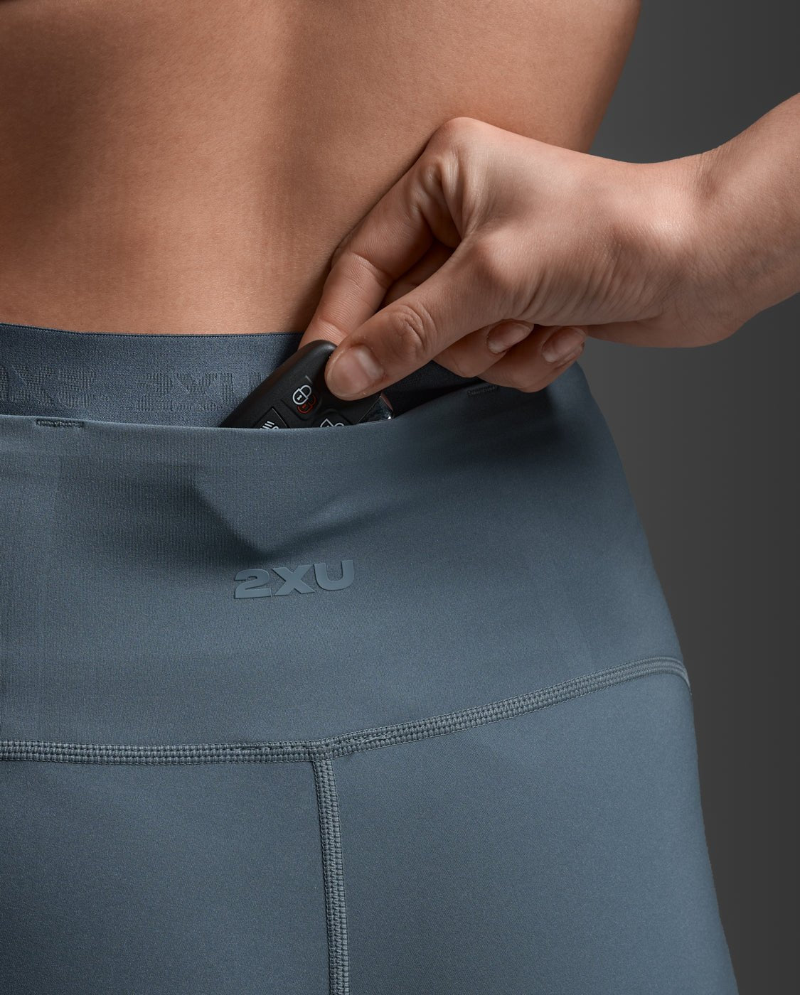 2XU Form Stash Hi - Rise Bike Short with 5 pockets - womens - Shorts - Trek, Trail & Fish NZ