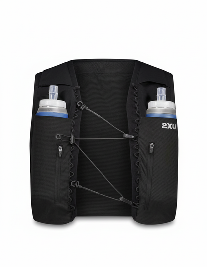 2XU Run Hydration Vest with white background