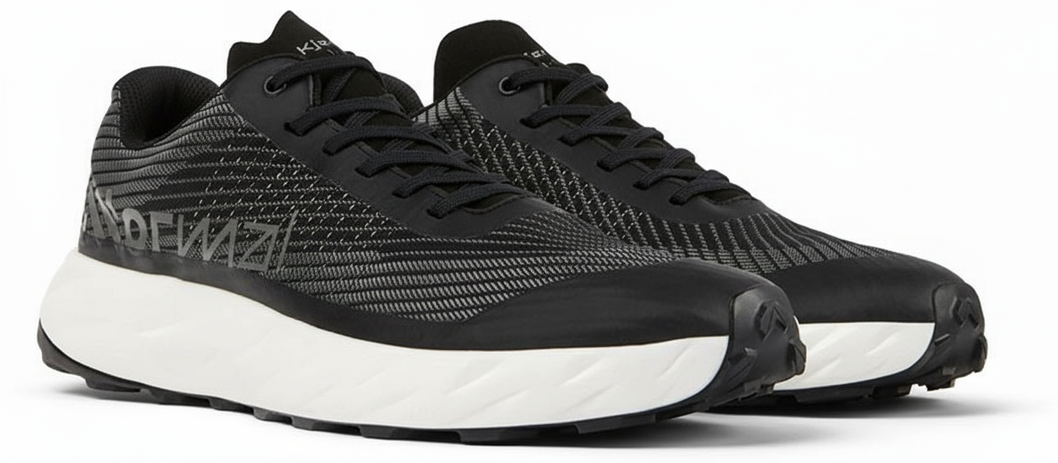 Nnormal Kjerag shoe with white background and shadow