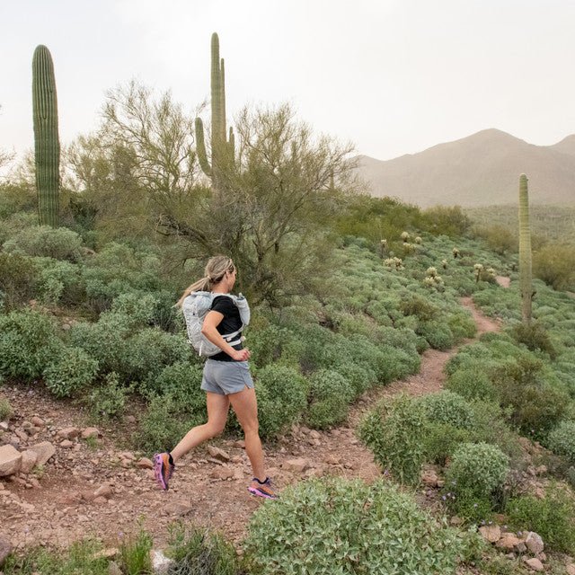 Ultimate Direction Fastpack Her 20 - womens - Packs - Fastpacks - Trek, Trail & Fish NZ