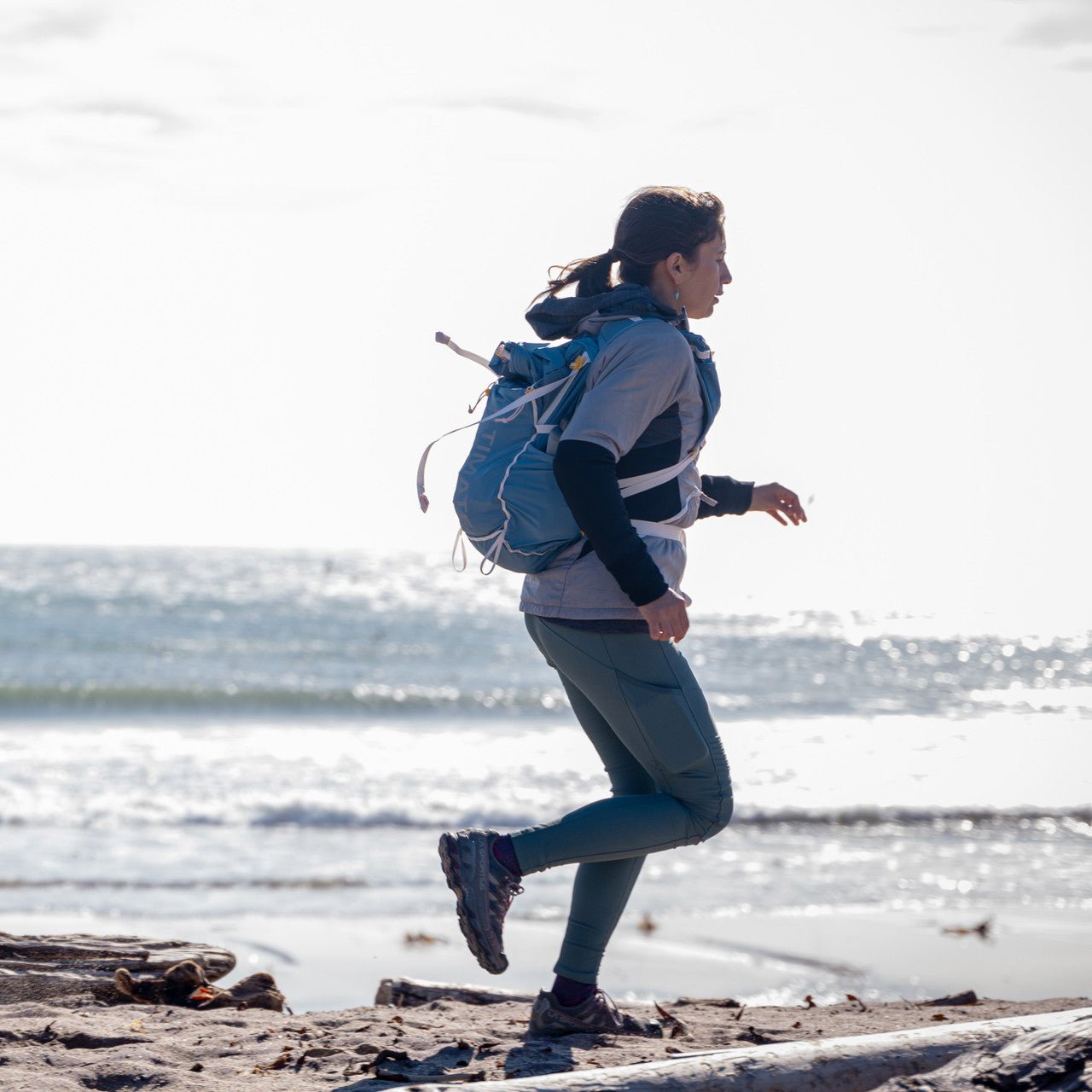 Ultimate Direction Fastpack Her 30 - womens - Packs - Fastpacks - Trek, Trail & Fish NZ